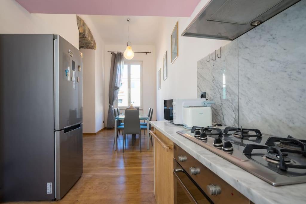 A Casa Di Ce' Apartment Специя Екстериор снимка